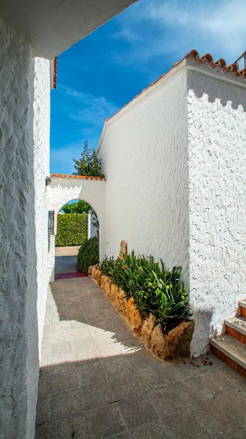 Sol Y Mar Aparthotel Cala'N Blanes  Exterior photo