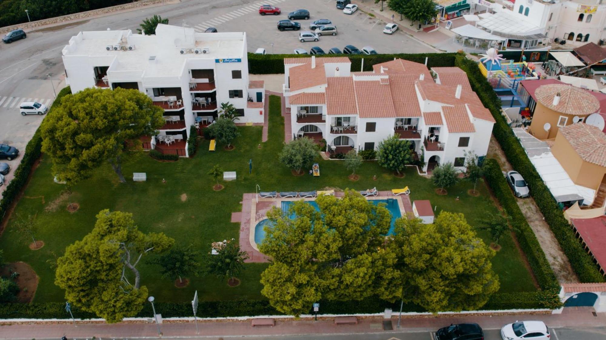 Sol Y Mar Aparthotel Cala'N Blanes  Exterior photo